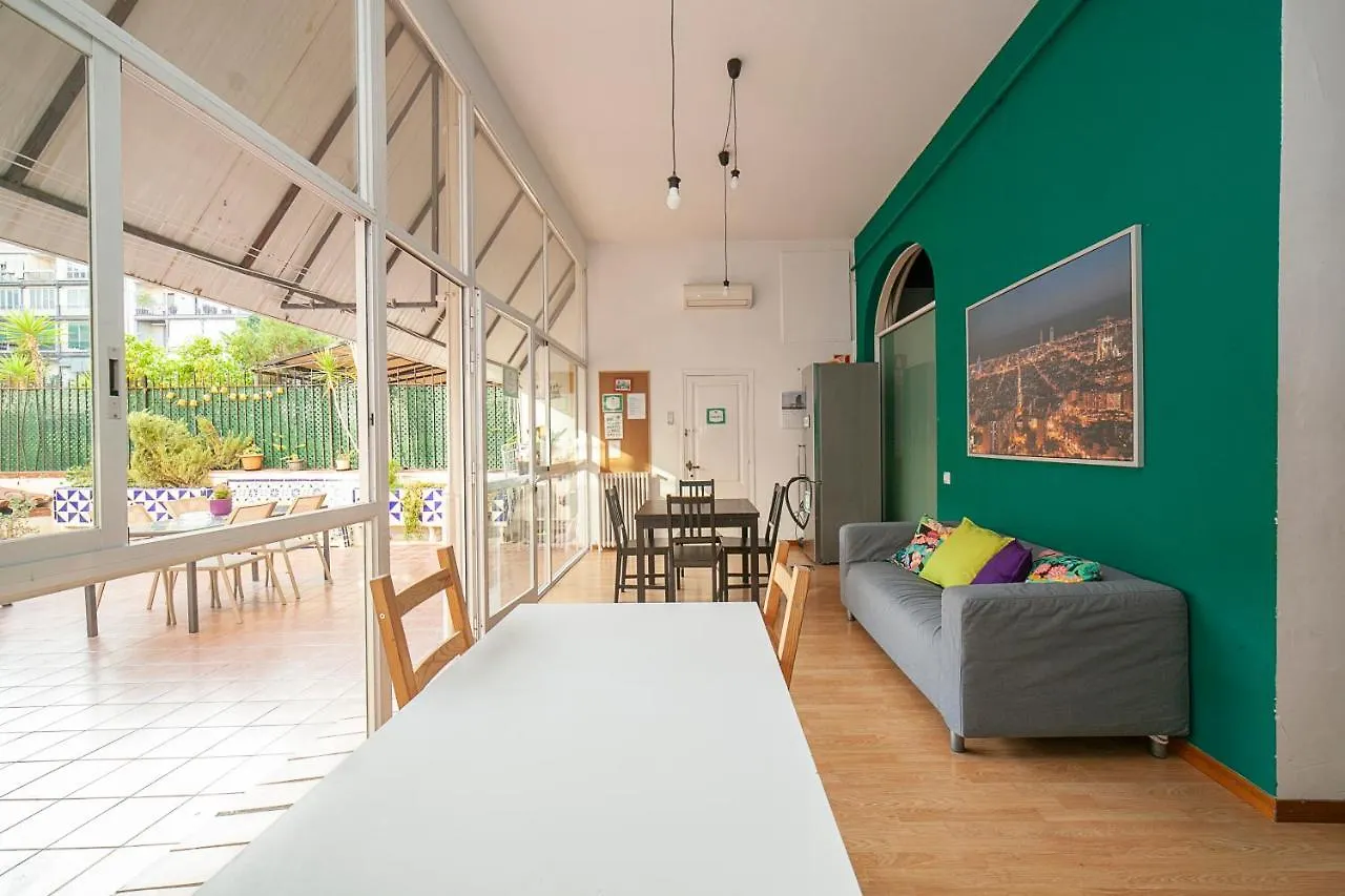 Fabrizzios Terrace Hostel Barcellona Spagna