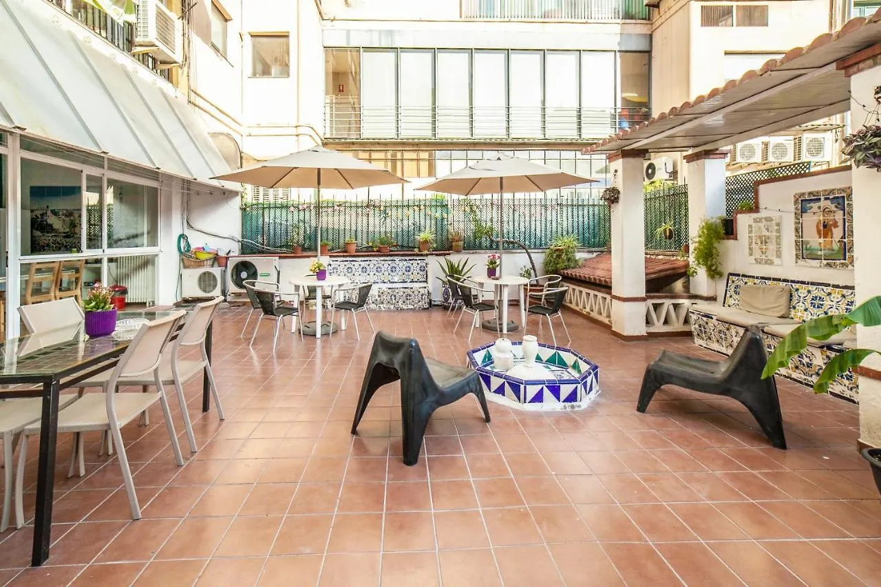 Fabrizzios Terrace Hostel Barcellona