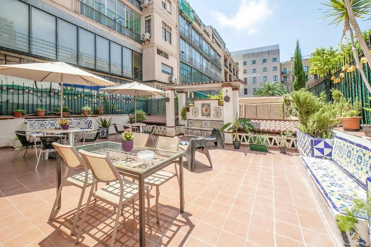 Fabrizzios Terrace Hostel Barcellona Spagna